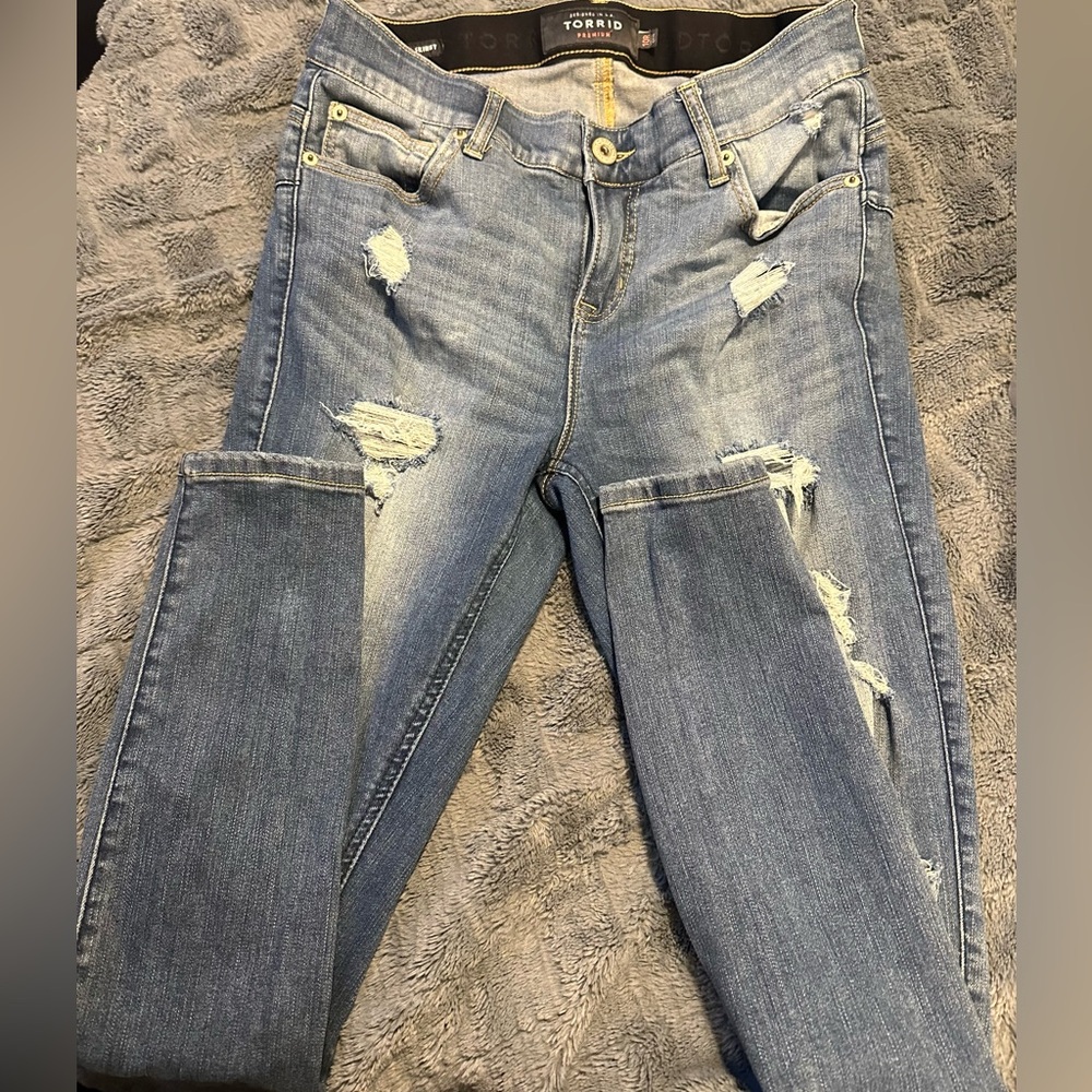 Torrid Women's Light Blue Distressed Skinny Jeans